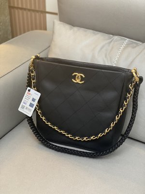 Best Replica Quality Chanel Crossbody & Shoulder Bags Black Weave Chains