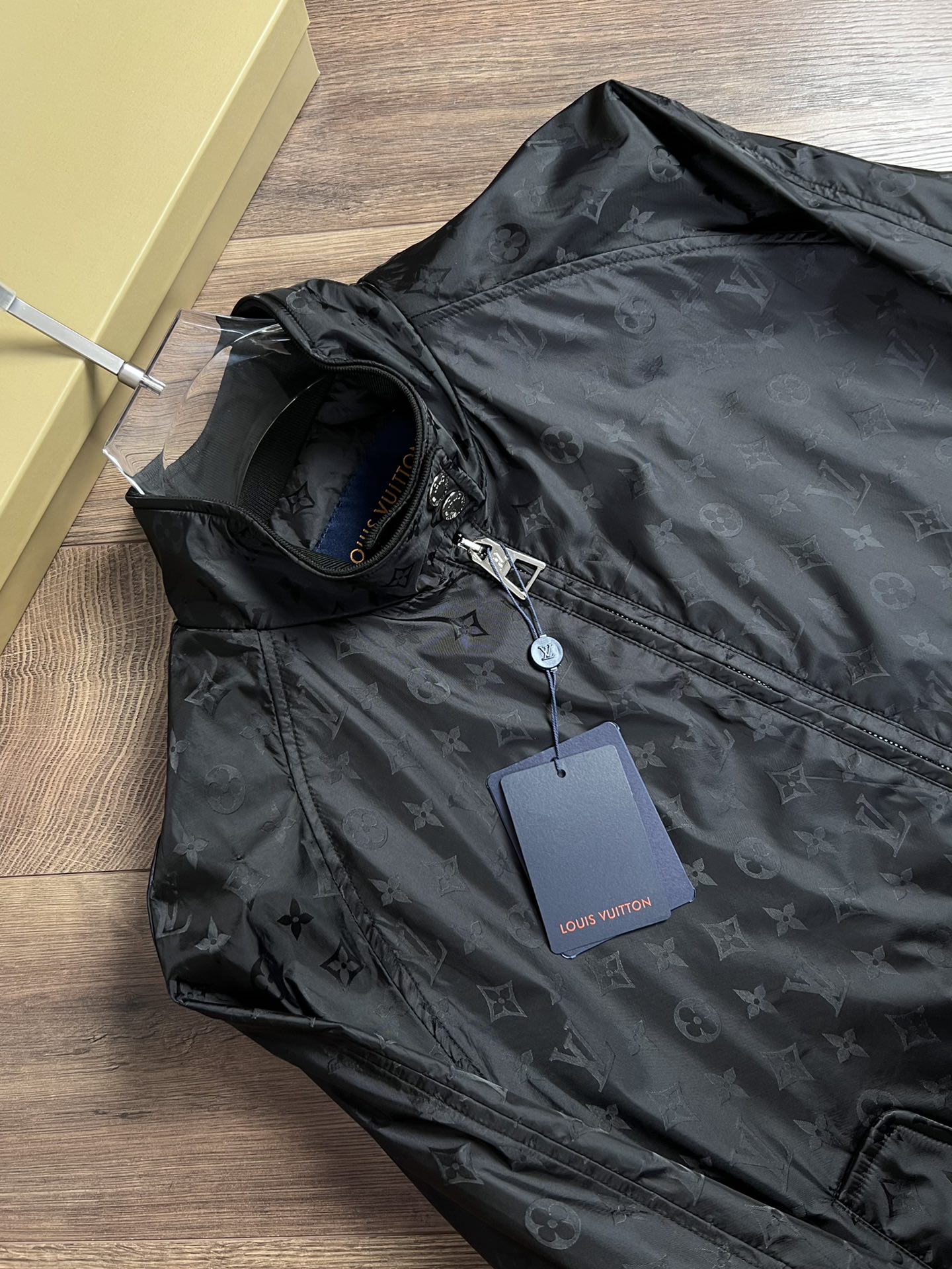 Louis Vuitton Haute Couture Designer Jacket Coat Ready-to-Wear 3