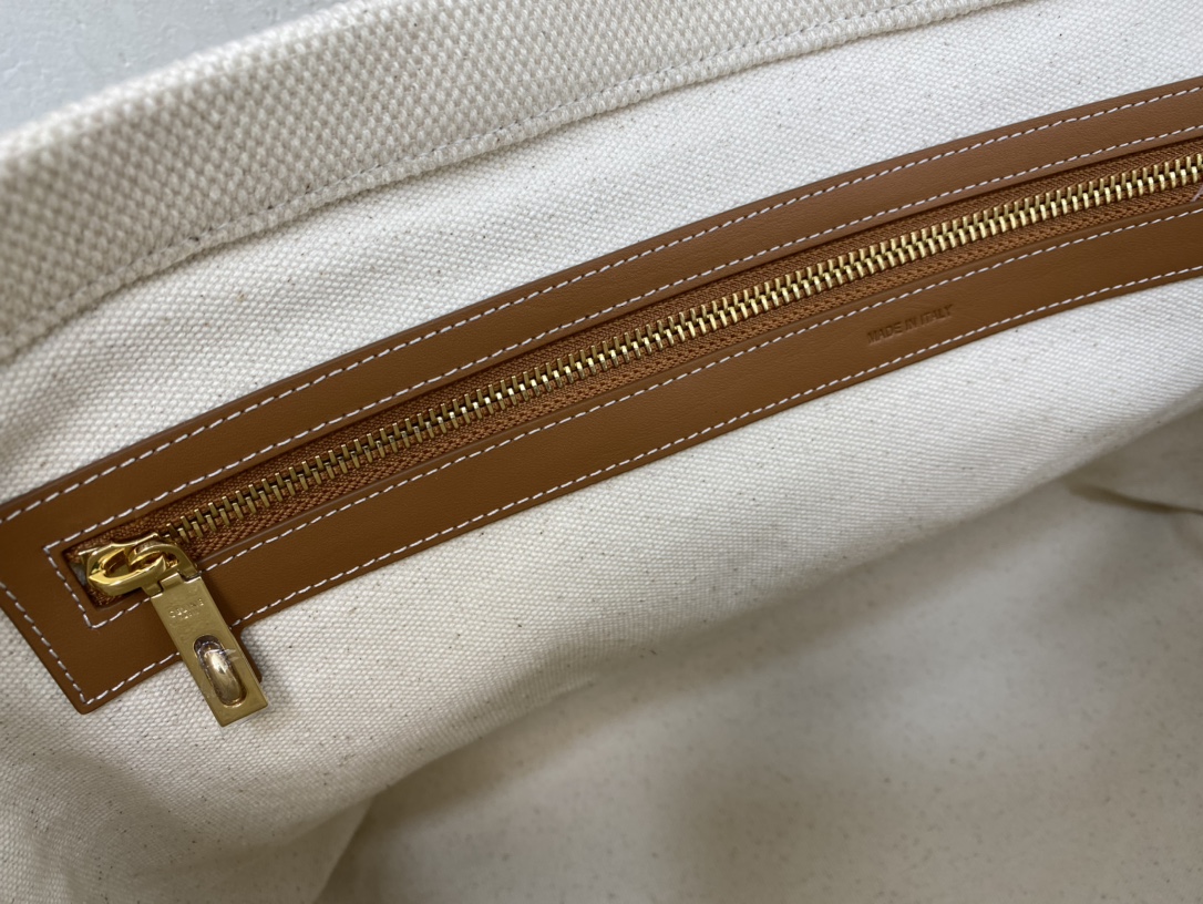 CABAS横款印花帆布和小牛皮17X13X6英寸44X32X16厘米46%棉54%小牛皮100%棉衬里肩