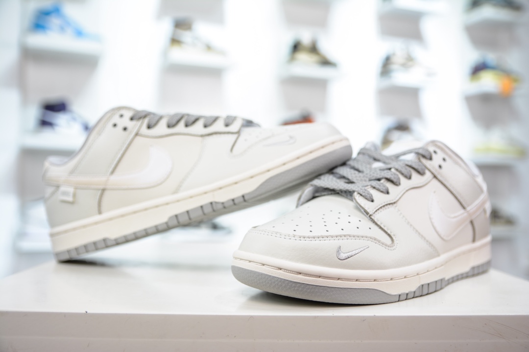 Nike SB Dunk Low Pearlescent Grey KK0517-003