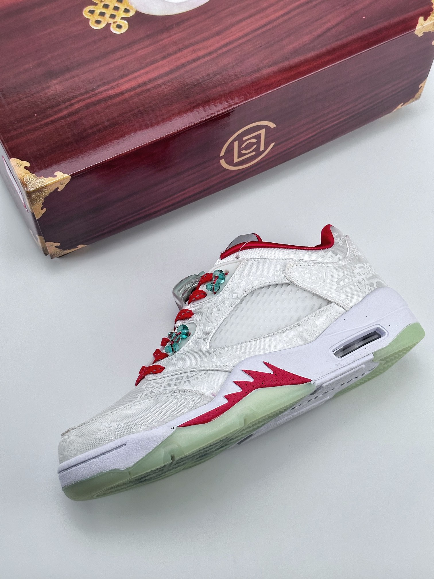 210 Air Jordan 5 Retro Low x CLOT ”White Silk” 白丝绸 155 1183GJ