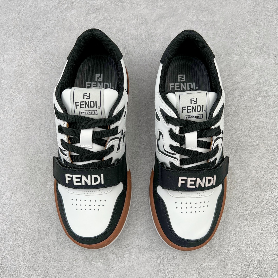 图片[2]-＃S版纯原 FENDI 芬迪 Match sneaters低帮运动鞋 独家定制 全身20几个细节点全部做到一致还原 吊打市面所有版本 独家原装套装配件官方同源 渠道原装订单 全套专柜包装物及配件#鞋底嵌入核心防伪芯片感应装置 FENDI芬迪match最新爆款情侣款运动鞋板鞋原版购入 高工艺无缝细空胶技术 贴楦误差0.05mm,鞋底采用固特异内外锁死工艺 最大限度弯折永不开胶 原鞋一致效果环保无味 鞋面采用麂皮和皮革拼接组合 logo内里采用毛巾绒里 上脚超级柔软 轻便 舒适搭配卫衣 尺码：35 36 37 38 39 40 41 42 43 44 45-选品中心