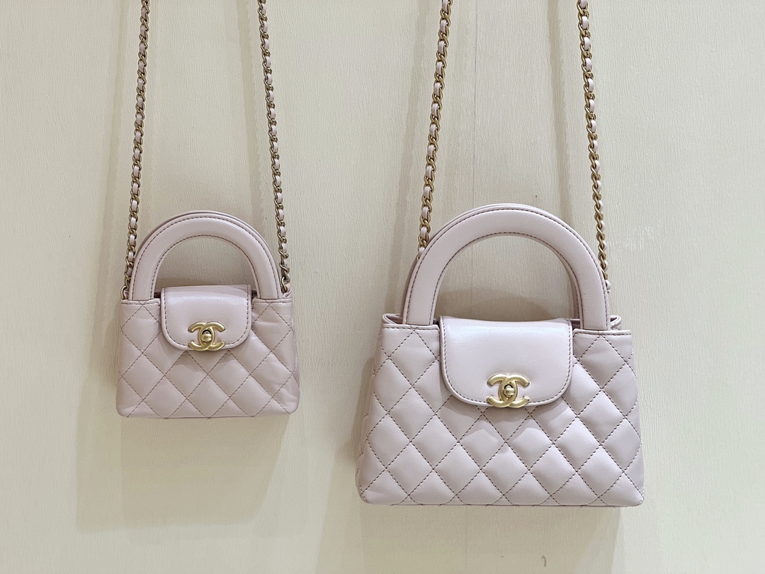 El bolso Kelly más popular y difícil de conseguir de esta temporada, en realidad su verdadero nombre es Nano. No import…