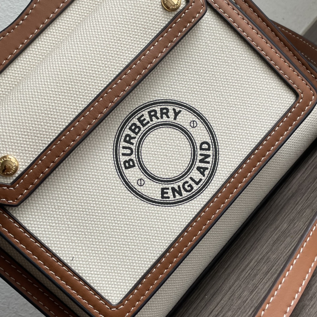 [Burberry Women