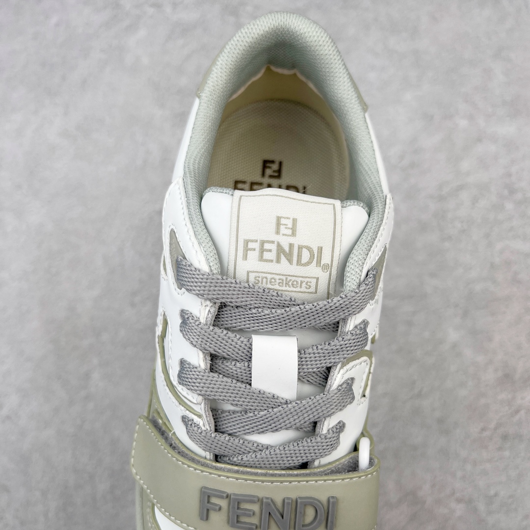 图片[5]-＃S版纯原 FENDI 芬迪 Match sneaters低帮运动鞋 独家定制 全身20几个细节点全部做到一致还原 吊打市面所有版本 独家原装套装配件官方同源 渠道原装订单 全套专柜包装物及配件#鞋底嵌入核心防伪芯片感应装置 FENDI芬迪match最新爆款情侣款运动鞋板鞋原版购入 高工艺无缝细空胶技术 贴楦误差0.05mm,鞋底采用固特异内外锁死工艺 最大限度弯折永不开胶 原鞋一致效果环保无味 鞋面采用麂皮和皮革拼接组合 logo内里采用毛巾绒里 上脚超级柔软 轻便 舒适搭配卫衣 尺码：35 36 37 38 39 40 41 42 43 44 45-选品中心