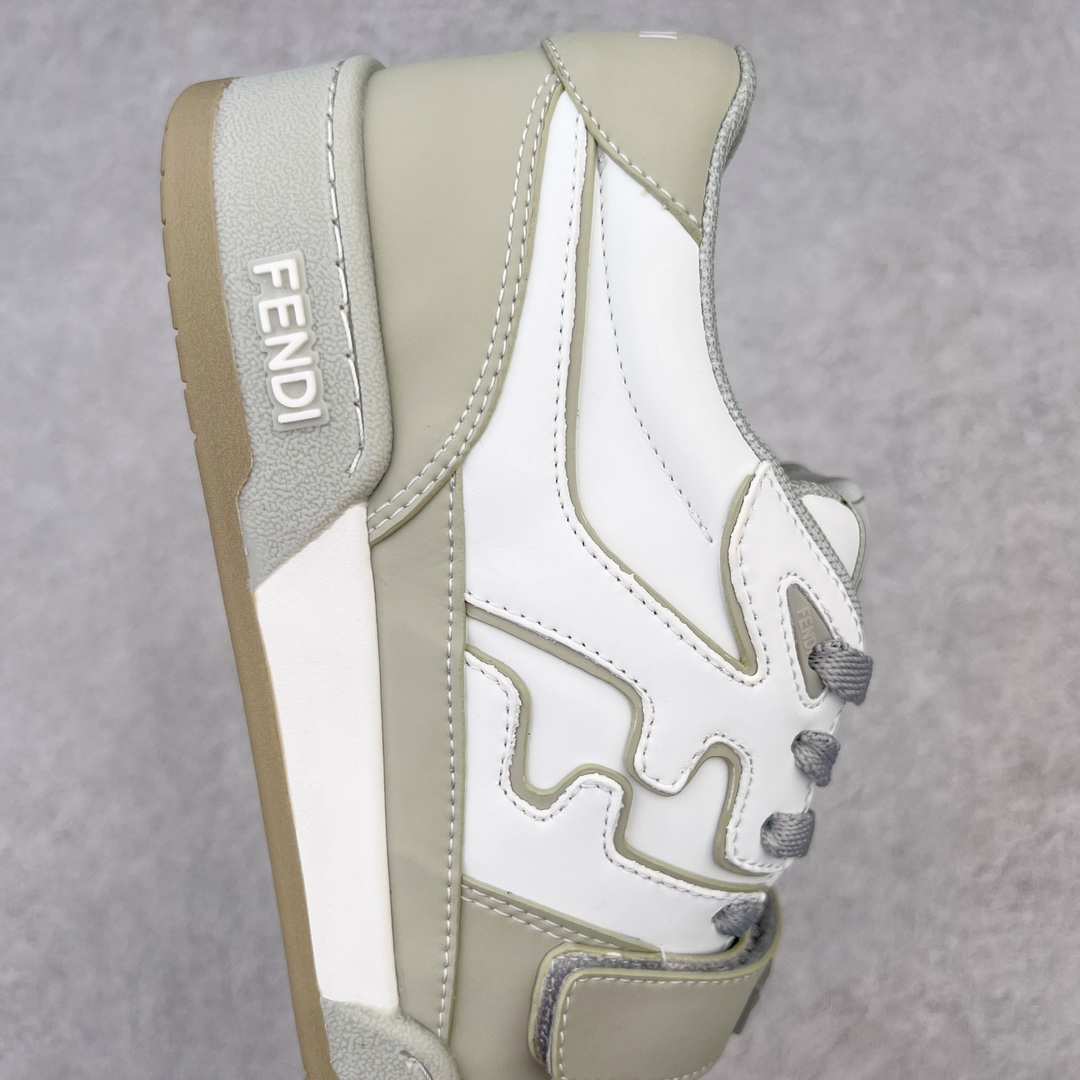 图片[6]-＃S版纯原 FENDI 芬迪 Match sneaters低帮运动鞋 独家定制 全身20几个细节点全部做到一致还原 吊打市面所有版本 独家原装套装配件官方同源 渠道原装订单 全套专柜包装物及配件#鞋底嵌入核心防伪芯片感应装置 FENDI芬迪match最新爆款情侣款运动鞋板鞋原版购入 高工艺无缝细空胶技术 贴楦误差0.05mm,鞋底采用固特异内外锁死工艺 最大限度弯折永不开胶 原鞋一致效果环保无味 鞋面采用麂皮和皮革拼接组合 logo内里采用毛巾绒里 上脚超级柔软 轻便 舒适搭配卫衣 尺码：35 36 37 38 39 40 41 42 43 44 45-选品中心