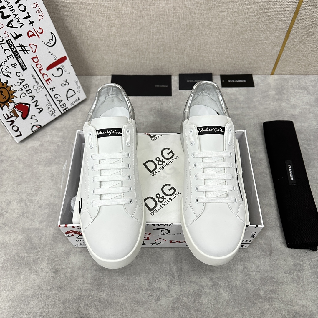 D&G杜嘉-班纳Dolce&Gabban*来自ortofino系列挑选您的全新运动鞋独具特色妙趣十足！采