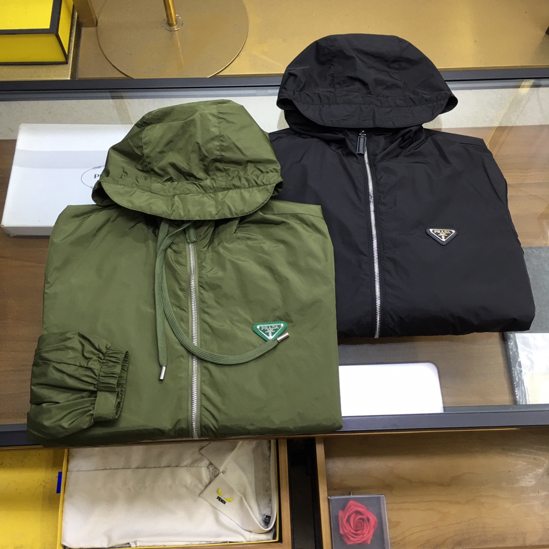 Prada Clothing Coats & Jackets ArmyGreen Black Green Unisex Nylon Plastic Summer Collection Fashion Hooded Top