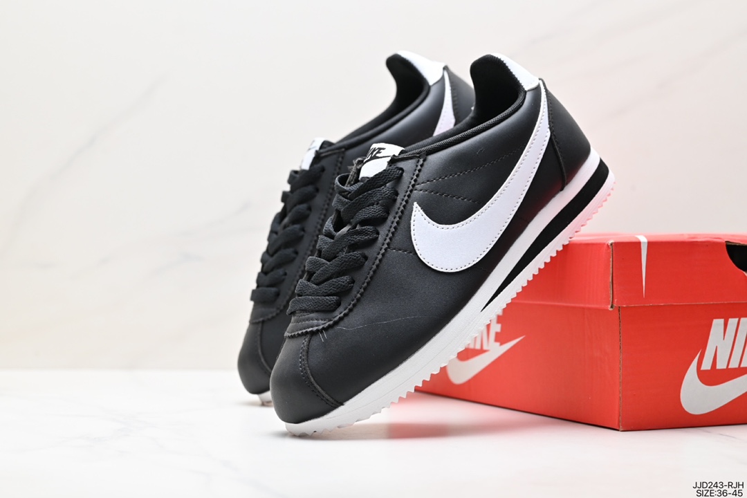 Nike Classic Cortez new color classic lightweight and comfortable men's Forrest Gump shoes casual running shoes sports shoes 882258-101