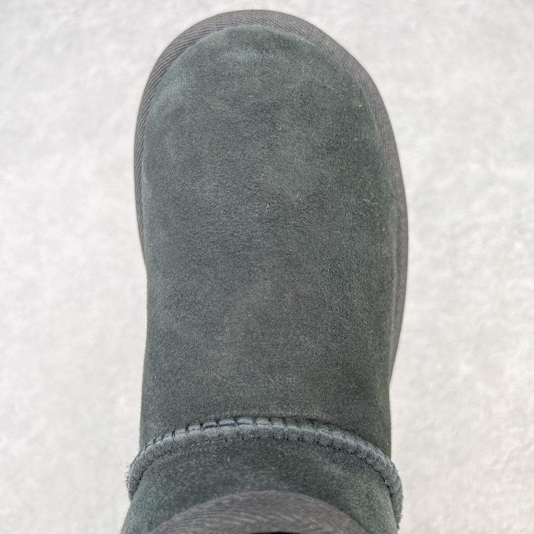 图片[4]-＃GX UGG 6109 经典秋冬羊皮毛一体雪地靴 全鞋采用ZP同厂 隆丰A级澳洲进口羊皮毛一体 品牌代工厂生产线 完全遵循ZP工艺流程 代工厂原厂版师 秉承无原鞋不开发选择 注重每一处细节 市面最正版型 TREADLITE\\\”轻翼\\\”科技外底 轻便/耐用/柔韧/桩型【售后郑重承诺】一个月内若出现重大脱胶/断底等质量问题 直接为您换新！尺码：35 36 37 38 39 40-选品中心