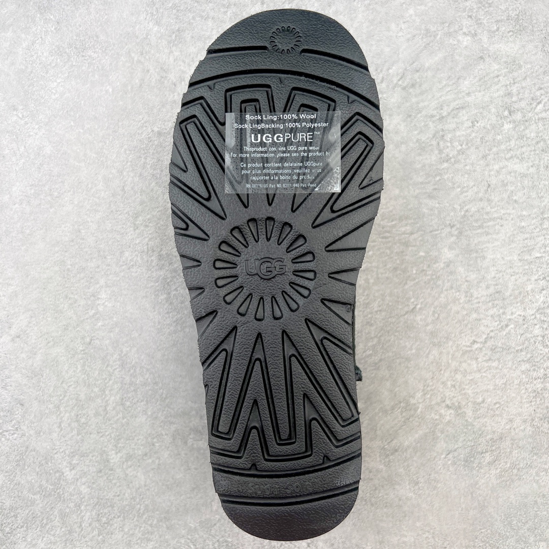 图片[9]-＃GX UGG 6109 经典秋冬羊皮毛一体雪地靴 全鞋采用ZP同厂 隆丰A级澳洲进口羊皮毛一体 品牌代工厂生产线 完全遵循ZP工艺流程 代工厂原厂版师 秉承无原鞋不开发选择 注重每一处细节 市面最正版型 TREADLITE\\\”轻翼\\\”科技外底 轻便/耐用/柔韧/桩型【售后郑重承诺】一个月内若出现重大脱胶/断底等质量问题 直接为您换新！尺码：35 36 37 38 39 40-选品中心