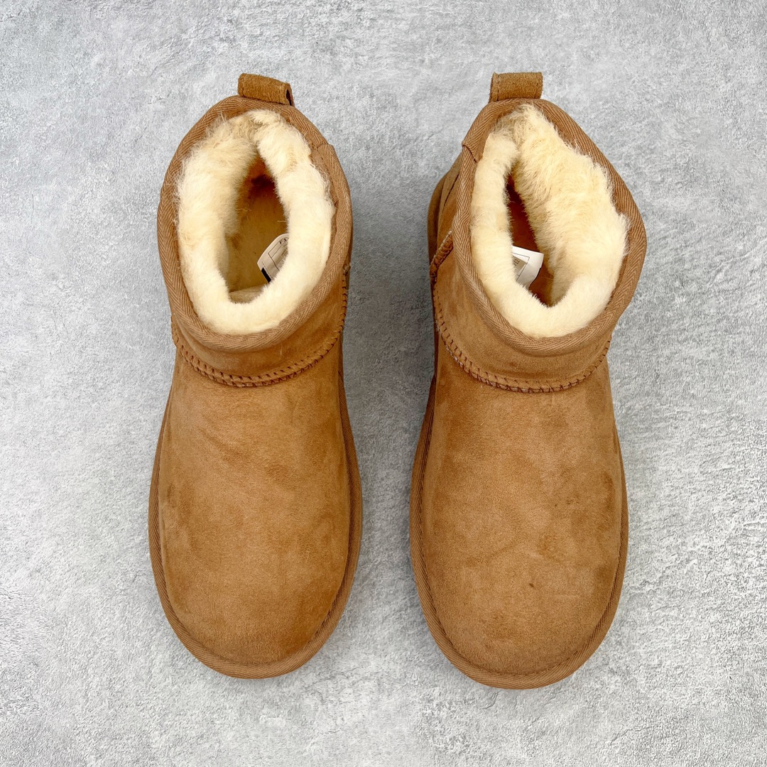 图片[2]-＃GX UGG 6109 经典秋冬羊皮毛一体雪地靴 全鞋采用ZP同厂 隆丰A级澳洲进口羊皮毛一体 品牌代工厂生产线 完全遵循ZP工艺流程 代工厂原厂版师 秉承无原鞋不开发选择 注重每一处细节 市面最正版型 TREADLITE\\\”轻翼\\\”科技外底 轻便/耐用/柔韧/桩型【售后郑重承诺】一个月内若出现重大脱胶/断底等质量问题 直接为您换新！尺码：35 36 37 38 39 40-选品中心