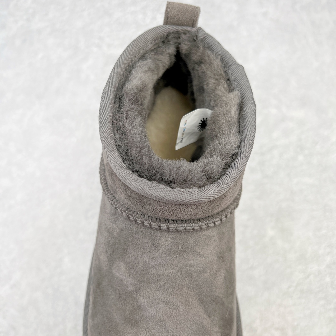 图片[5]-＃GX UGG 6109 经典秋冬羊皮毛一体雪地靴 全鞋采用ZP同厂 隆丰A级澳洲进口羊皮毛一体 品牌代工厂生产线 完全遵循ZP工艺流程 代工厂原厂版师 秉承无原鞋不开发选择 注重每一处细节 市面最正版型 TREADLITE\\\”轻翼\\\”科技外底 轻便/耐用/柔韧/桩型【售后郑重承诺】一个月内若出现重大脱胶/断底等质量问题 直接为您换新！尺码：35 36 37 38 39 40-选品中心