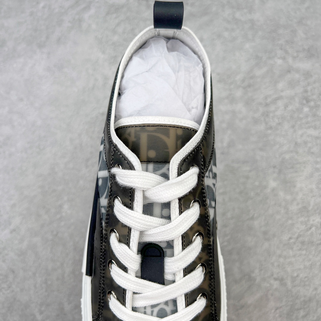 图片[5]-零售💰410 ＃零售版 Dior B23 Oblique Low Top Sneakers 迪奥“CD重影”系列 东莞纯原 原版购入再次全新升级 全鞋细节到材料到包装大幅度提升改正 市面最强版本 可对比 历史最高FK （全套原版一致配件包装）羊皮贴底拉帮 原装耐弯折耐高温EVC饰片材质 迄今为止唯一原装版本 采用原厂科技面料 无色差问题 随意对比公司 鞋面网纱一比一打样开发 原版一致大底 正确后跟弧度 后尾巴双针走线 完美楦形 尺码：35 36 37 38 39 40 41 42 43 44 45 46 编码：Wby4936010-运动鞋