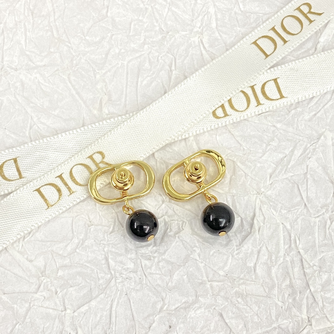 Dior Haute Couture Haute Couture Fine Jewelry Necklace Bracelet Ring 3
