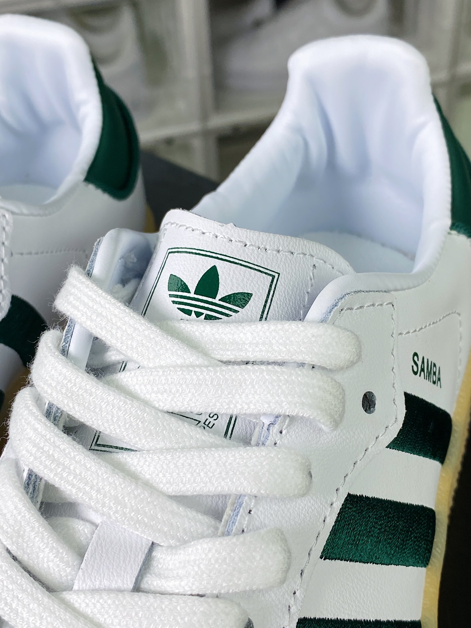 Adidas Samba XLG ”White Green” Samba thick-soled series sneakers ”white dark green raw rubber sole” ID0440