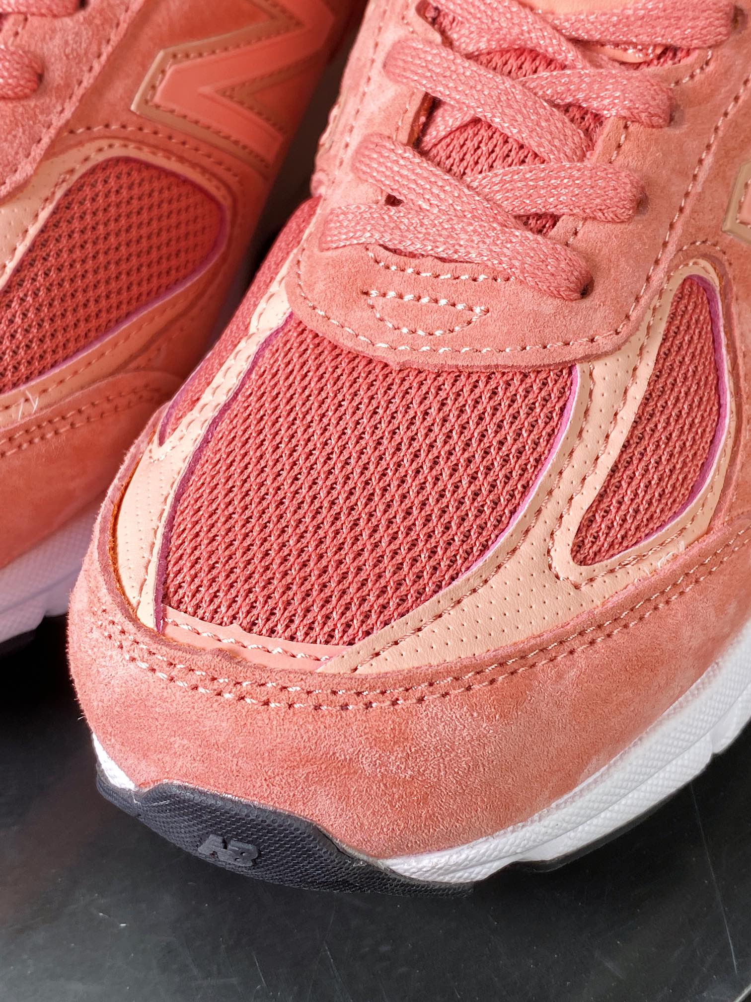 New Balance in USA M990V4 ”Sunrise Rose” series American-made running shoes ”Sunrise Rose Pink” M990SR4