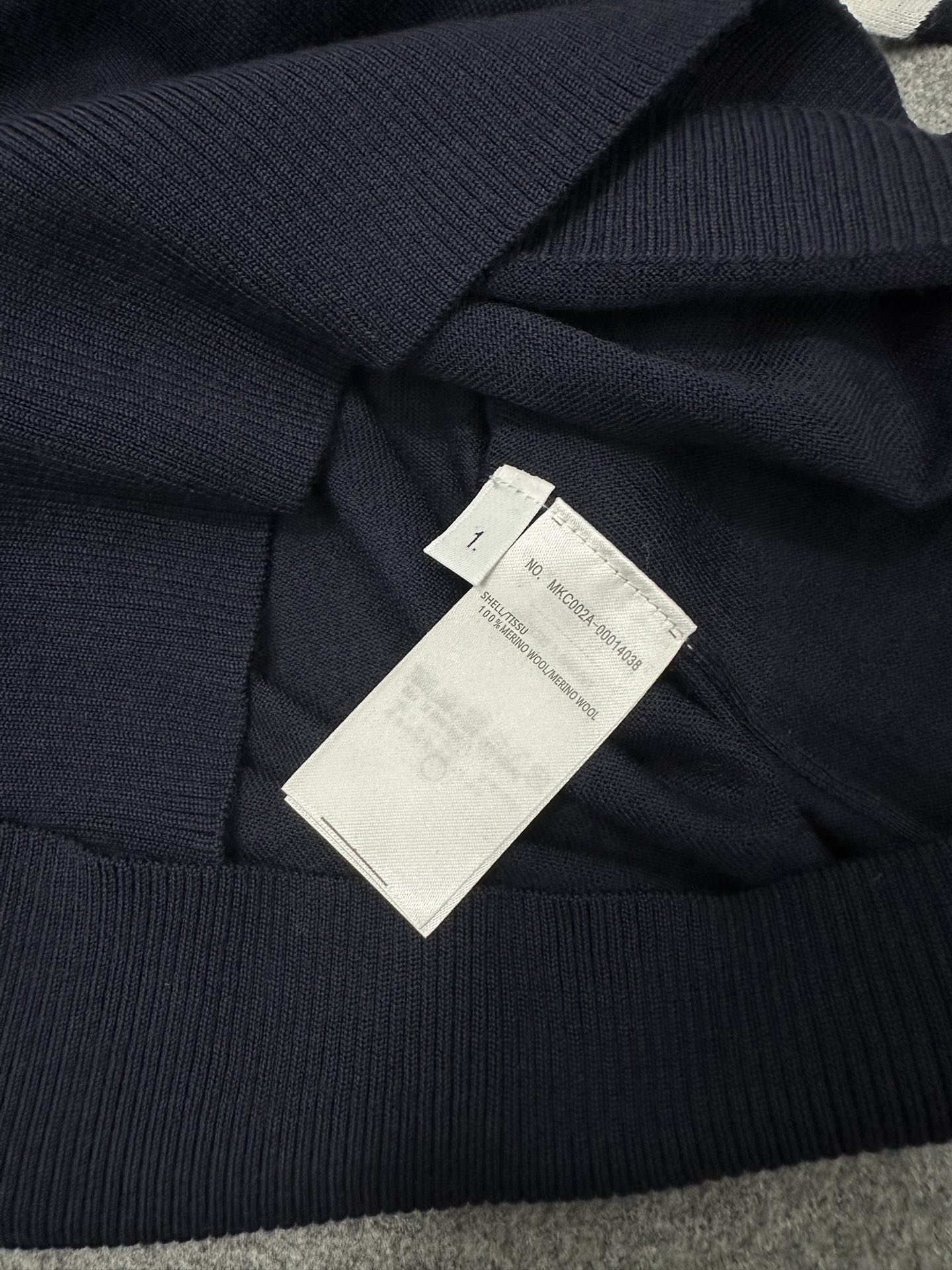 톰브라운 남성 니트 129807 Thom Browne Knit 썸네일 이미지