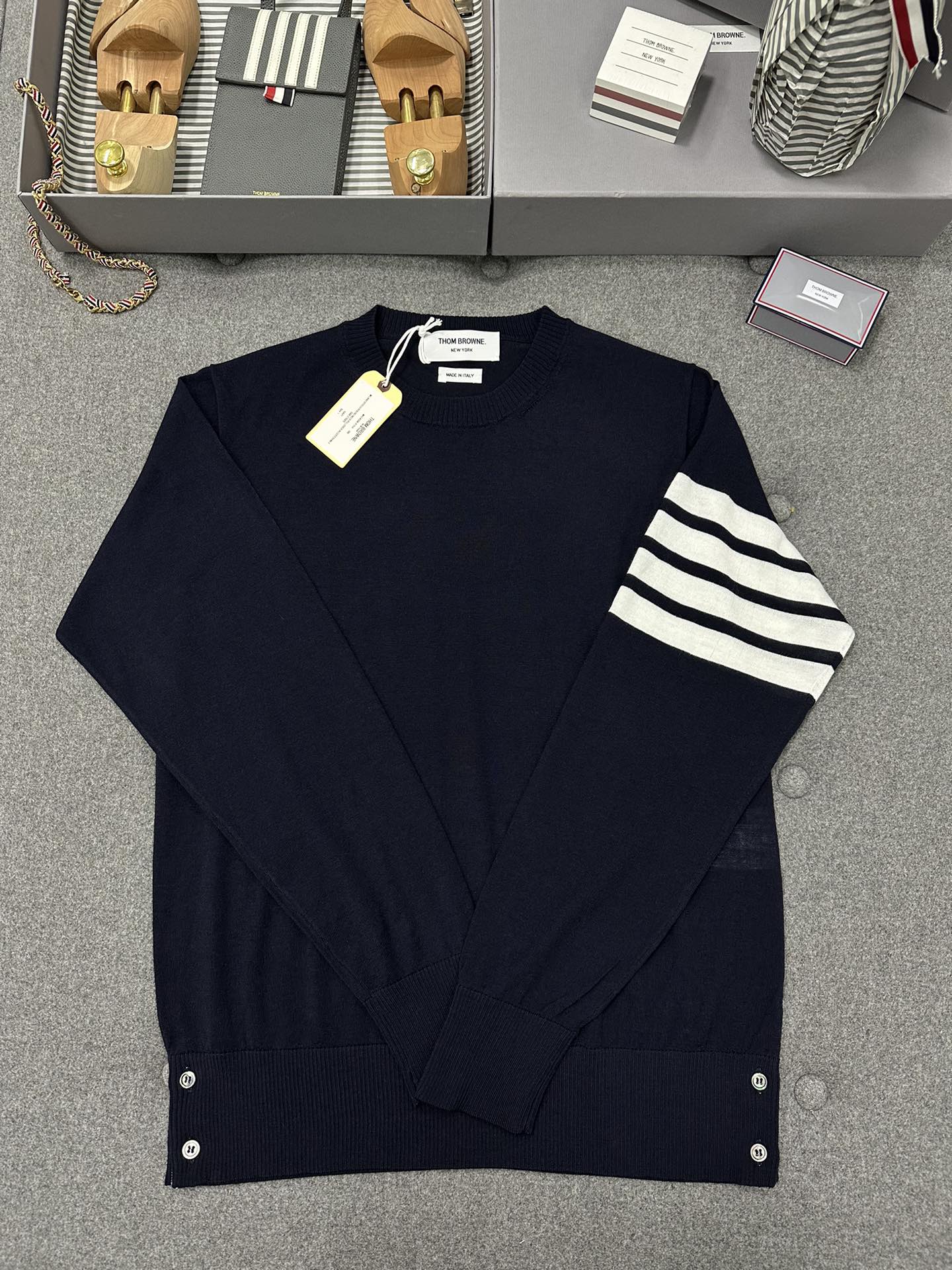 톰브라운 남성 니트 129807 Thom Browne Knit 썸네일 이미지