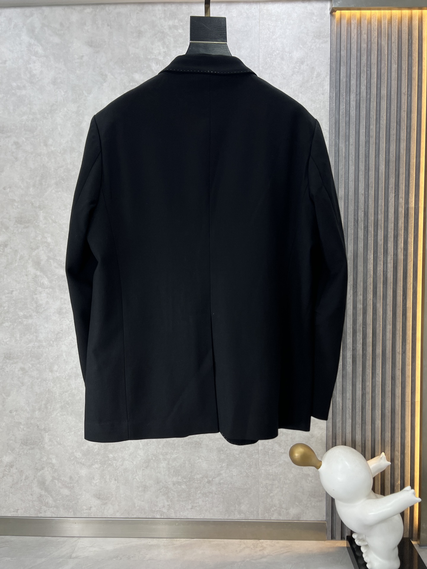 香奈儿 路易威登 高级成衣风衣外套及大衣服饰 #49396E45 2