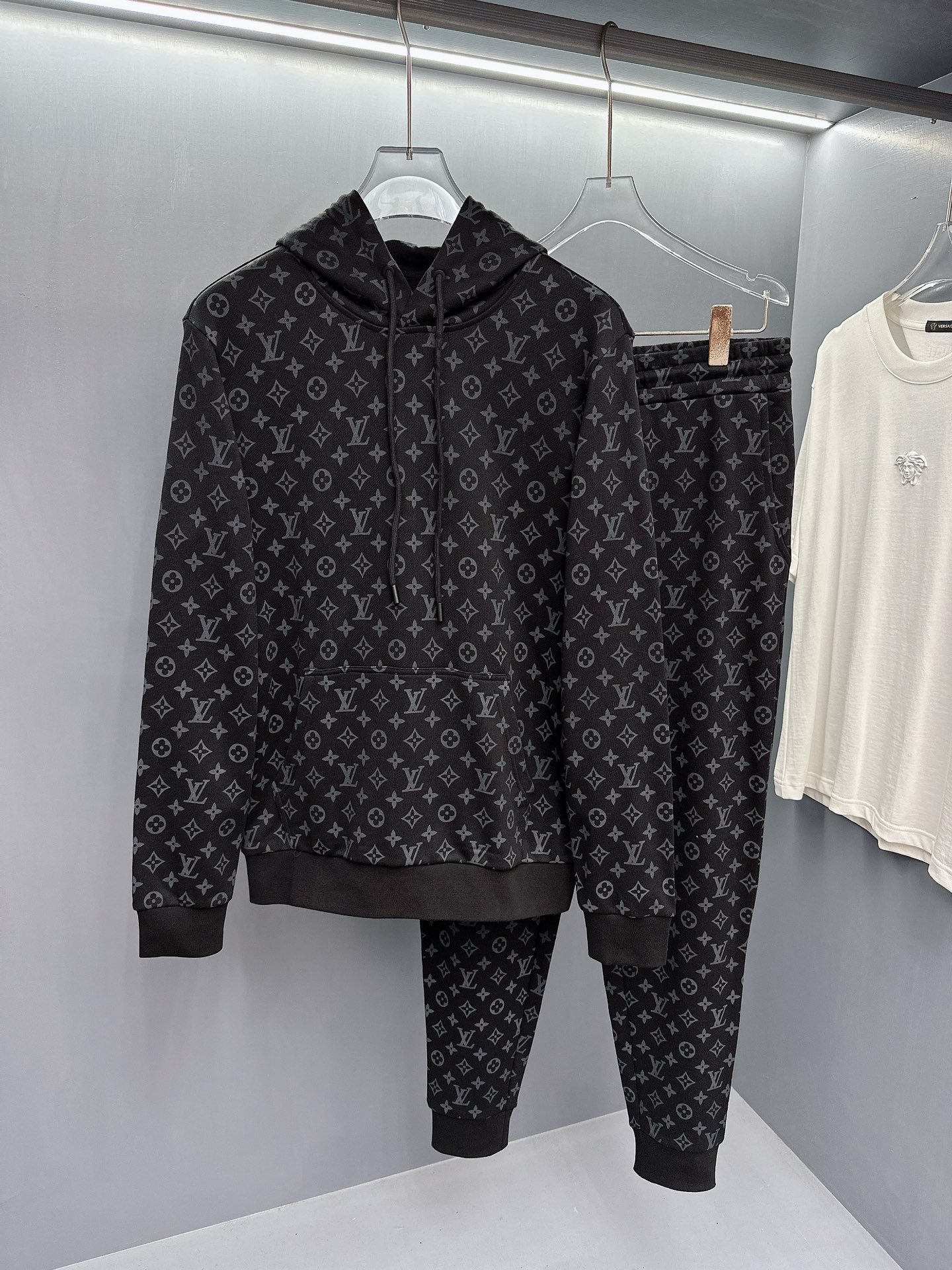 Louis Vuitton Clothing Two Piece Outfits & Matching Sets Quality AAA+ Replica
 Polyester Fall/Winter Collection Fashion Casual