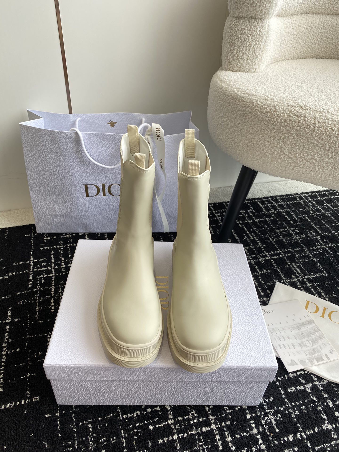 Dior Short Boots Quality AAA+ Replica
 Splicing Calfskin Cowhide TPU Fall/Winter Collection
