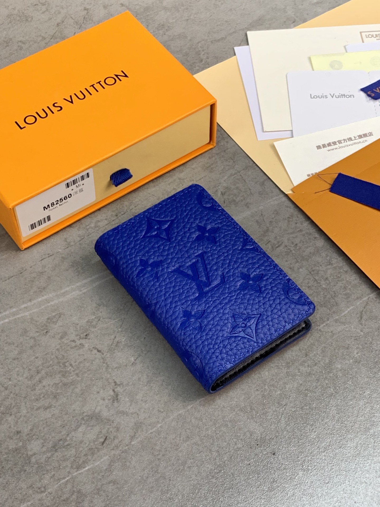 First Top
 Louis Vuitton Wallet Blue Dark Taurillon M82560