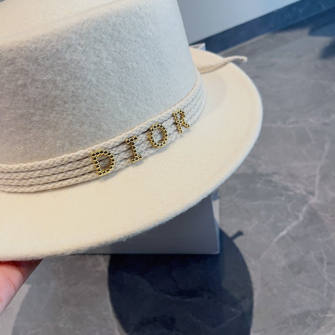 Dior迪奥秋冬款羊毛礼帽凹凸有致的