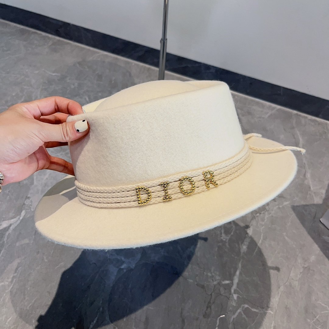 Dior迪奥秋冬款羊毛礼帽凹凸有致的