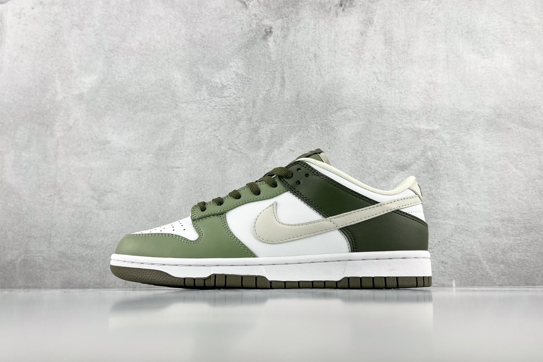 170 Nike Dunk Low 绿白 FN6882-100