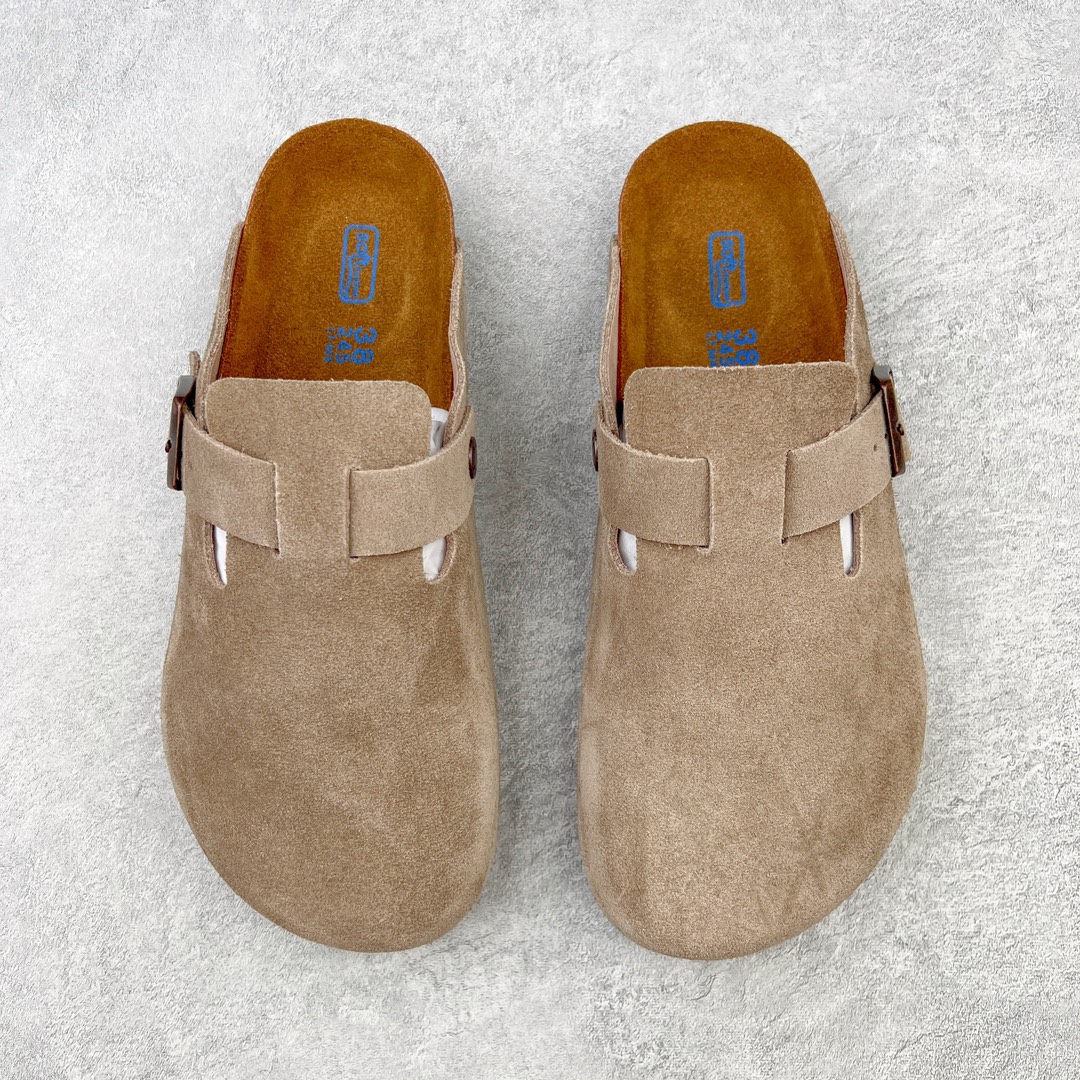 图片[2]-零售💰250 ＃DC Birkenstock Boston VL 勃肯软木底包头拖鞋 天鹅绒般的绒面革赋子休闲的经典外观 四季皆宜 柔软的鞋床采用额外的泡沫缓冲层 提供额外的舒适感和全天支撑 全网独家首发 源于德国的严谨工艺  牛巴戎面 中层松木 EVA 三层组合大底 优质牛皮面料五金扣 出口订单 尺码：35-44 编码：by2936050-运动鞋