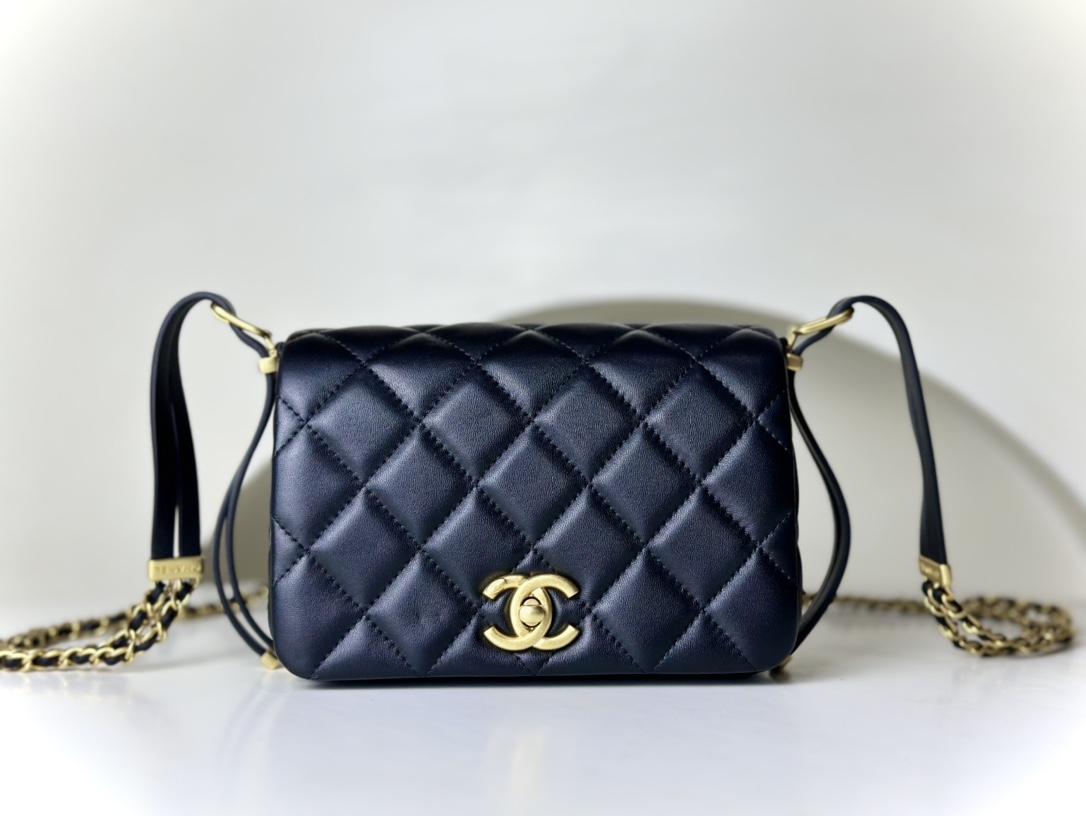 Best Site For Replica
 Chanel Crossbody & Shoulder Bags Cowhide Mini