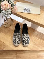 Are you looking for
 Loewe Shoes Espadrilles 1:1 Replica
 Black White Cowhide Linen Rubber Fall/Winter Collection