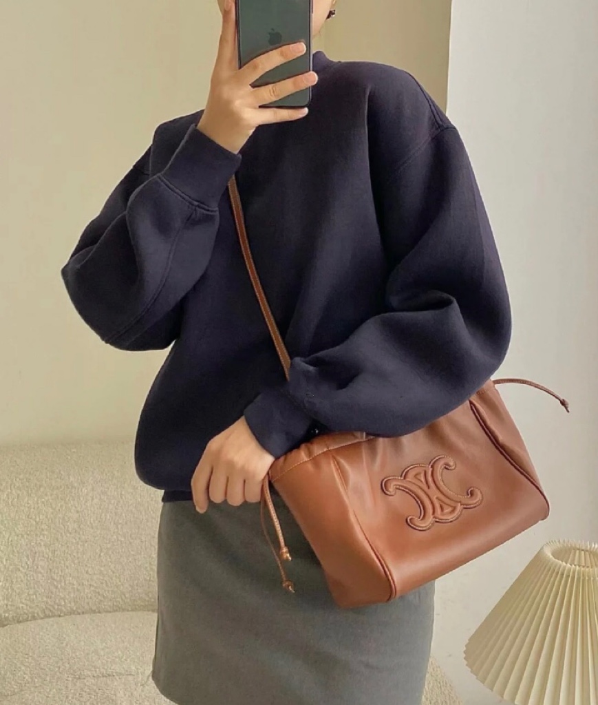 Celine Product _disqfD6wXPu0ZMi26J-qs87YWbjo5G-8We8IaoQ