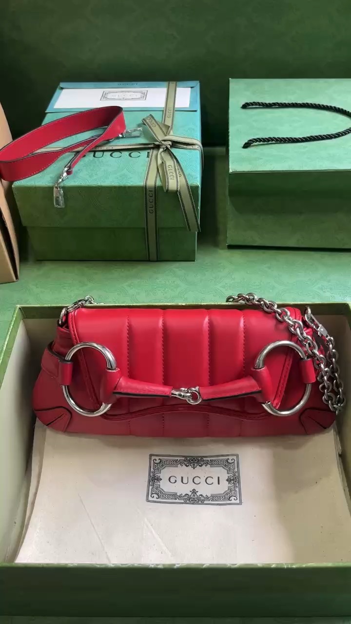 Gucci Horsebit mirror quality
 Crossbody & Shoulder Bags Red Chains