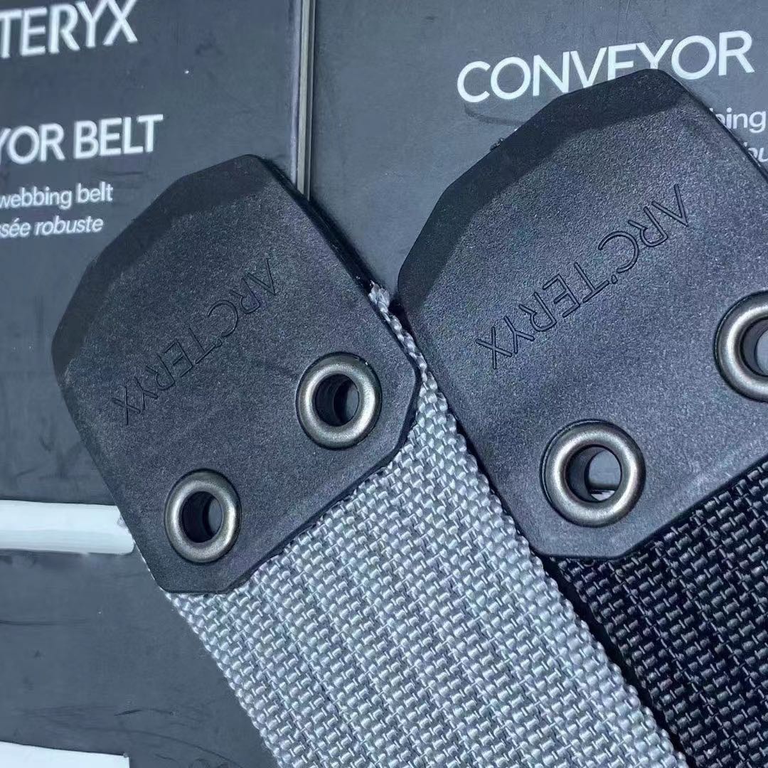 this outdoor belt is crafted from heavy-duty nylon webbing engineered - Comprehensive 3