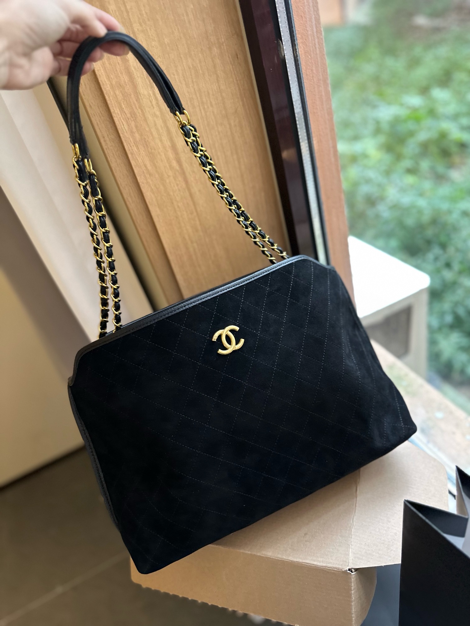 Chanel Sacs À Bandoulière & À Épaule Réplique AAA
 Noir Le Brun Cuir de vache Givrée Sous les aisselles