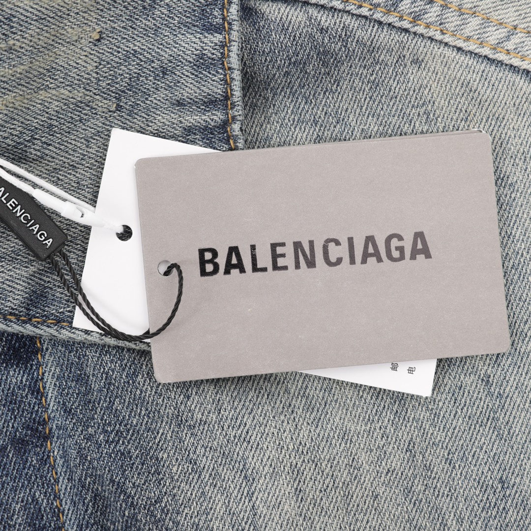 Balenciaga/巴黎世家 背后烫钻字母牛仔外套