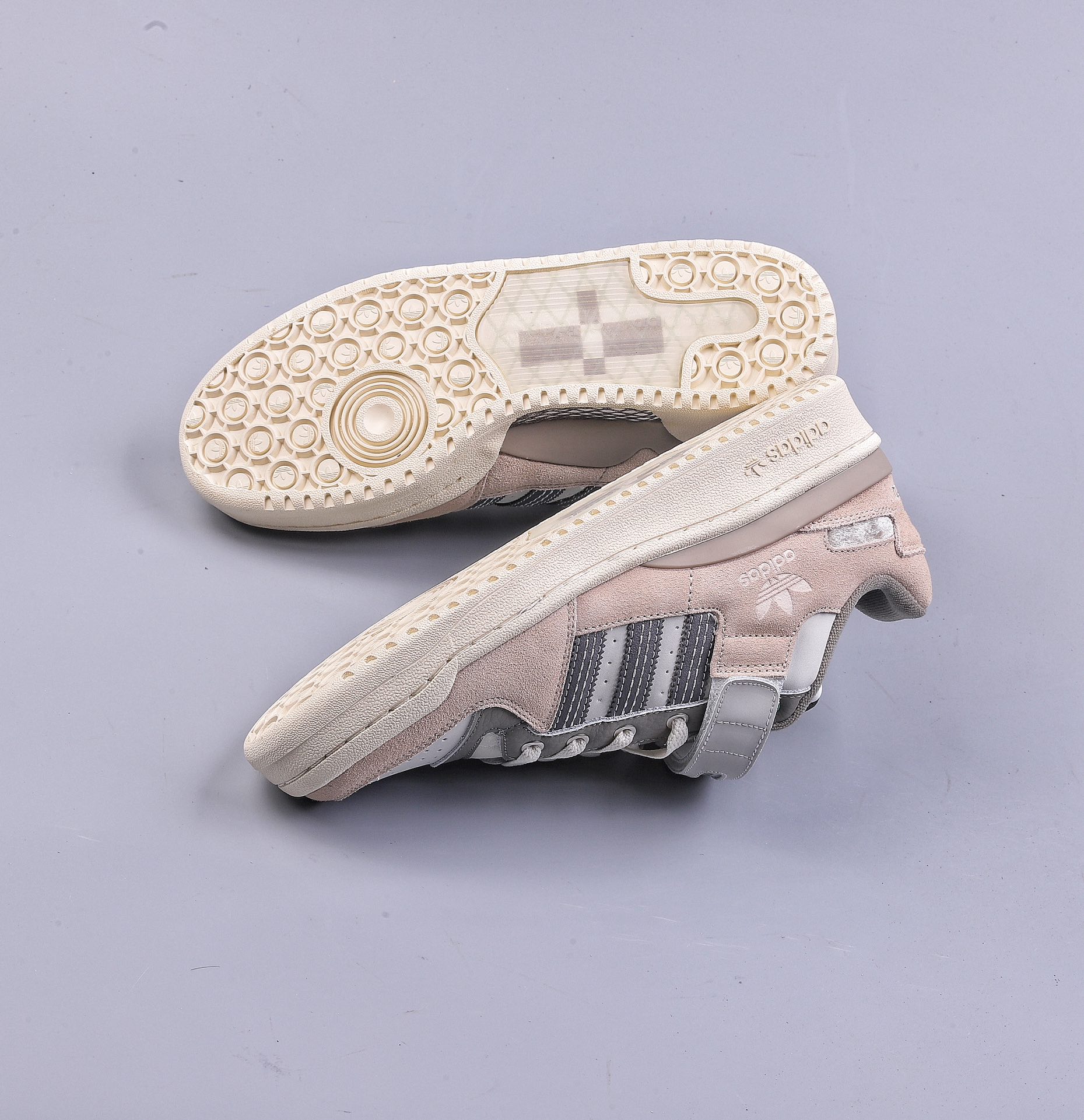 Overseas channel version original box original label Adidas Forum 84 Low clover low-top classic Velcro retro sneakers IE00266