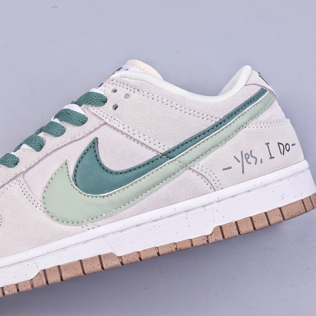 5A NK Dunk Low SE 85 双钩复古休闲板鞋 DO9457-114