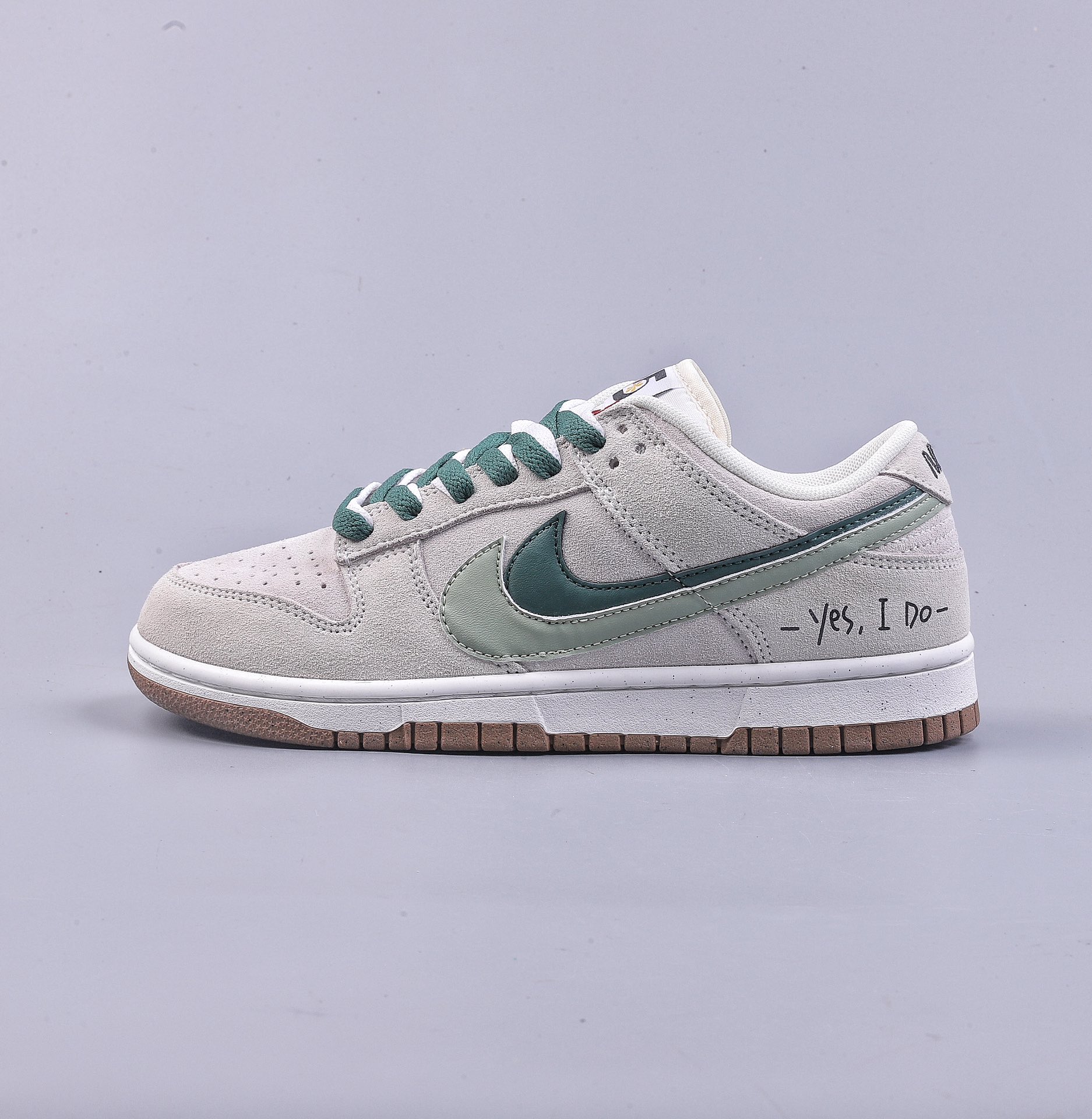 5A NK Dunk Low SE 85 双钩复古休闲板鞋 DO9457-114