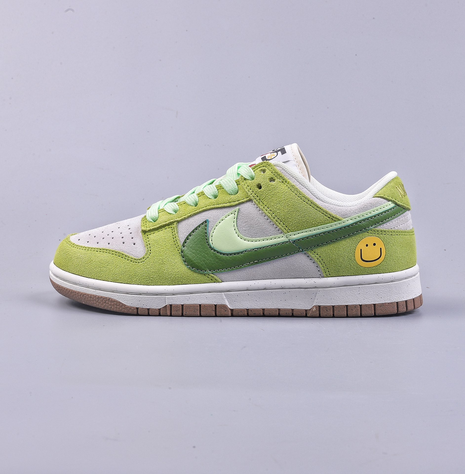 5A NK Dunk Low SE 85 双钩复古休闲板鞋 DO9457-120