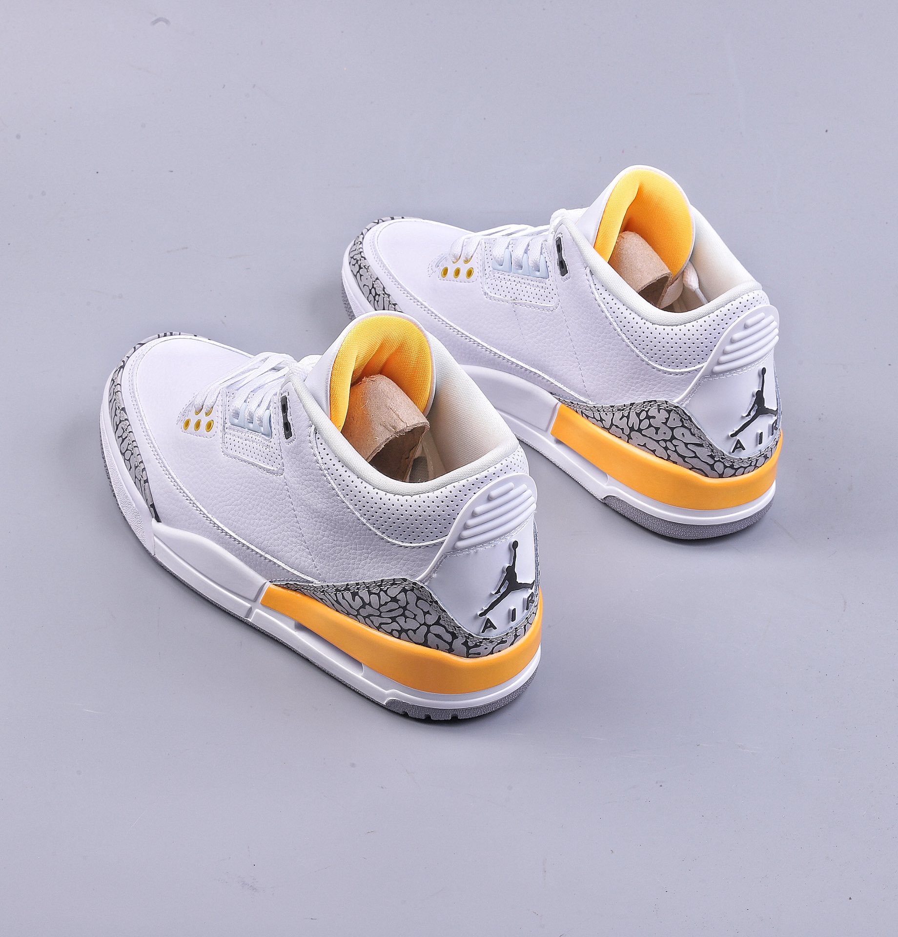 PB Air Jordan 3 Retro ”Laser Orange” 湖人白黄 潮流复古篮球鞋 CK9246-108