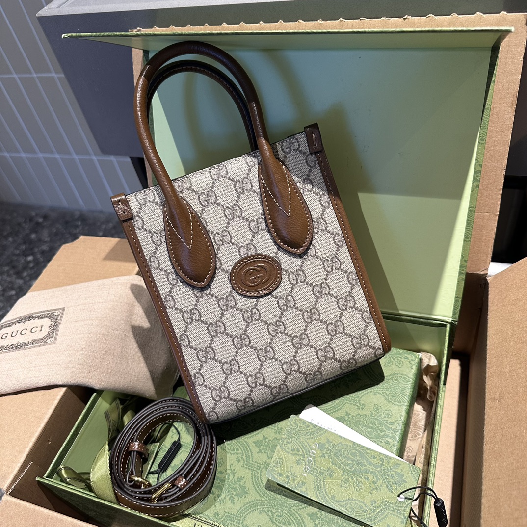 Gucci Torby typu crossbody i na ramię Torby mini Torby Tote Unisex Skóra krowia Mini