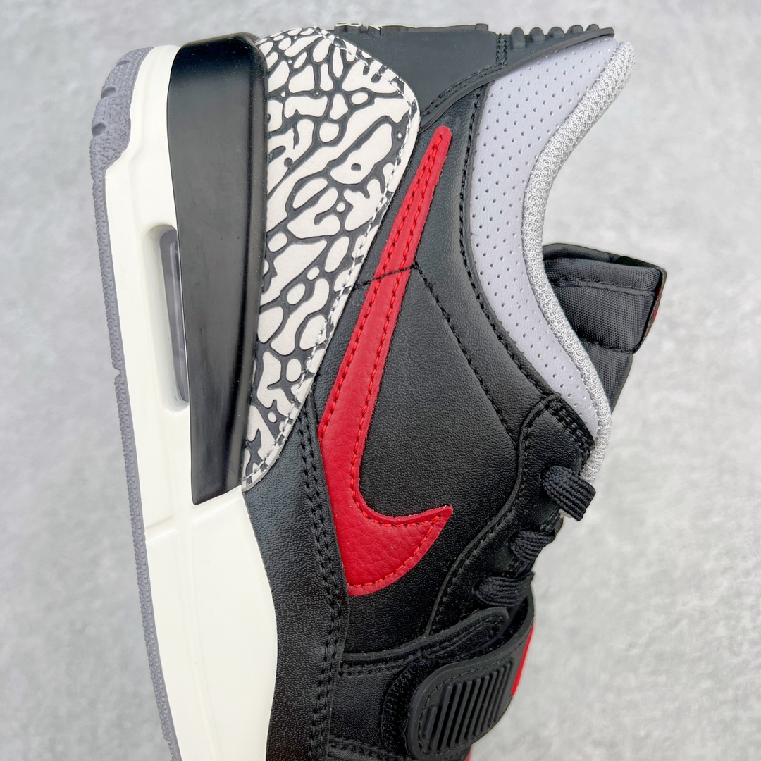 图片[6]-💰220 ＃KZ神版 Air Jordan Legacy AJ312 Low 低帮复古篮球鞋 黑红 CD7069-006 市场最强独一档产物 全套原纸板楦头开发 原厂大底磨具加持立体防滑纹理 原档数据后跟TPU子母扣魔术贴 原装可视Air Sole气垫 原汁原味最完美的312代版型 唯一正确鞋头趴度弧度高度鞋身腰线 进口港宝加持 后跟自然饱满 全鞋荧光划线卡点 追求极致完美 每一双都是工艺品 多重QC质检 超越公司货的品控标准 实实在在的免检产品 鞋身采用了皮革材质打造 横跨鞋面的魔术贴十分吸睛 侧面的Swoosh Logo的一部分被鞋面遮挡了一部分 颇具玩味 魔术贴上标有NK标识 而鞋舌上是Jordan的经典红色飞翼Logo 后跟和鞋底均采用了AJ3的设计 后跟上同样也使用了经典的爆裂纹图案 SIZE：36 36.5 37.5 38 38.5 39 40 40.5 41 42 42.5 43 44 44.5 45 46 47.5 编码：by2936090-运动鞋