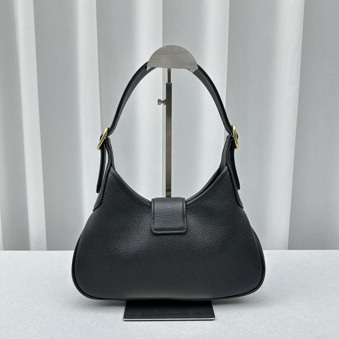 Miu Miu {Goat pattern black} out