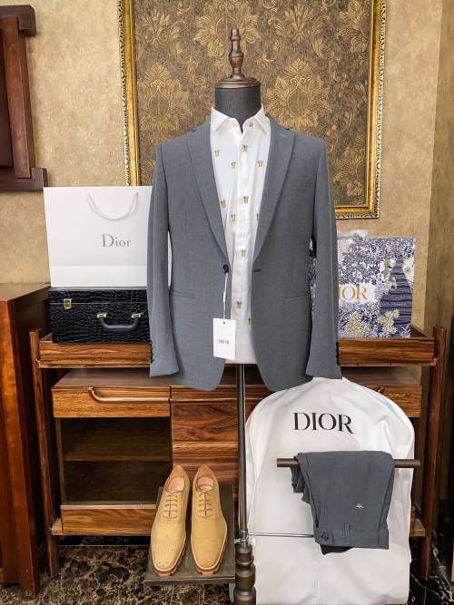 CDDior Men's Gray Suit Set, Business Casual Style, Sizes 46-54, High Quality 1 CDDior Men's Gray Suit Set, Business Casual Style, Sizes 46-54, High Quality