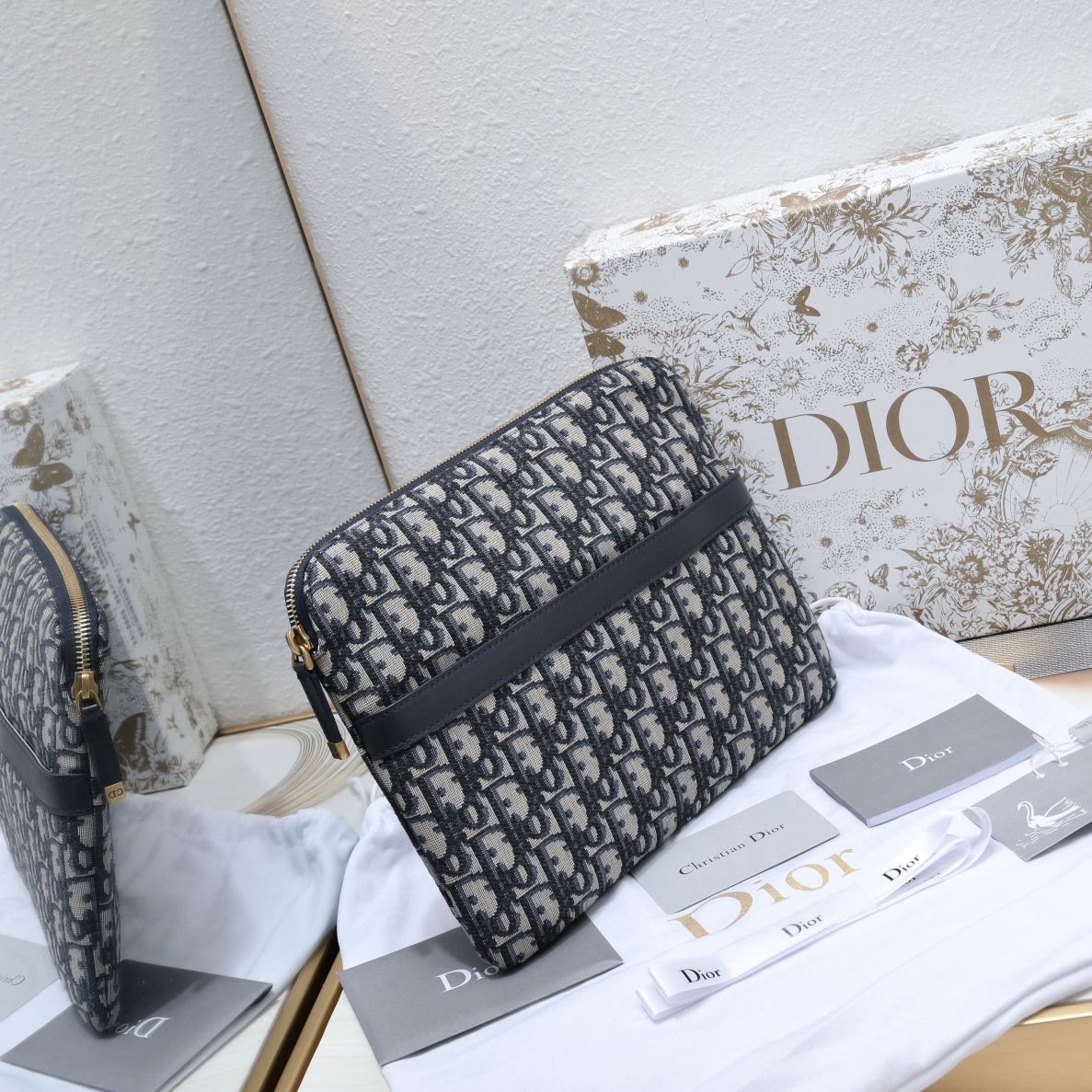 Dior 质量配图片盒子