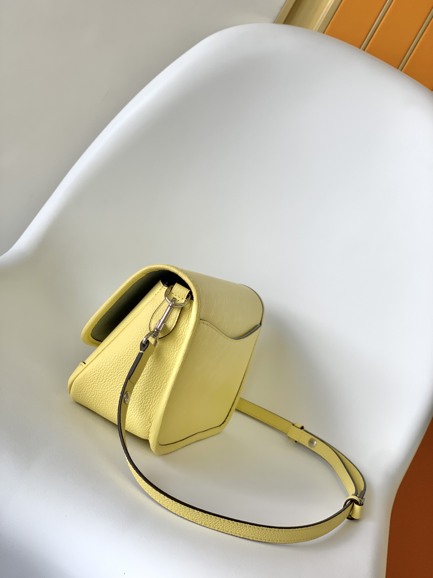 [Louis Vuitton Women
