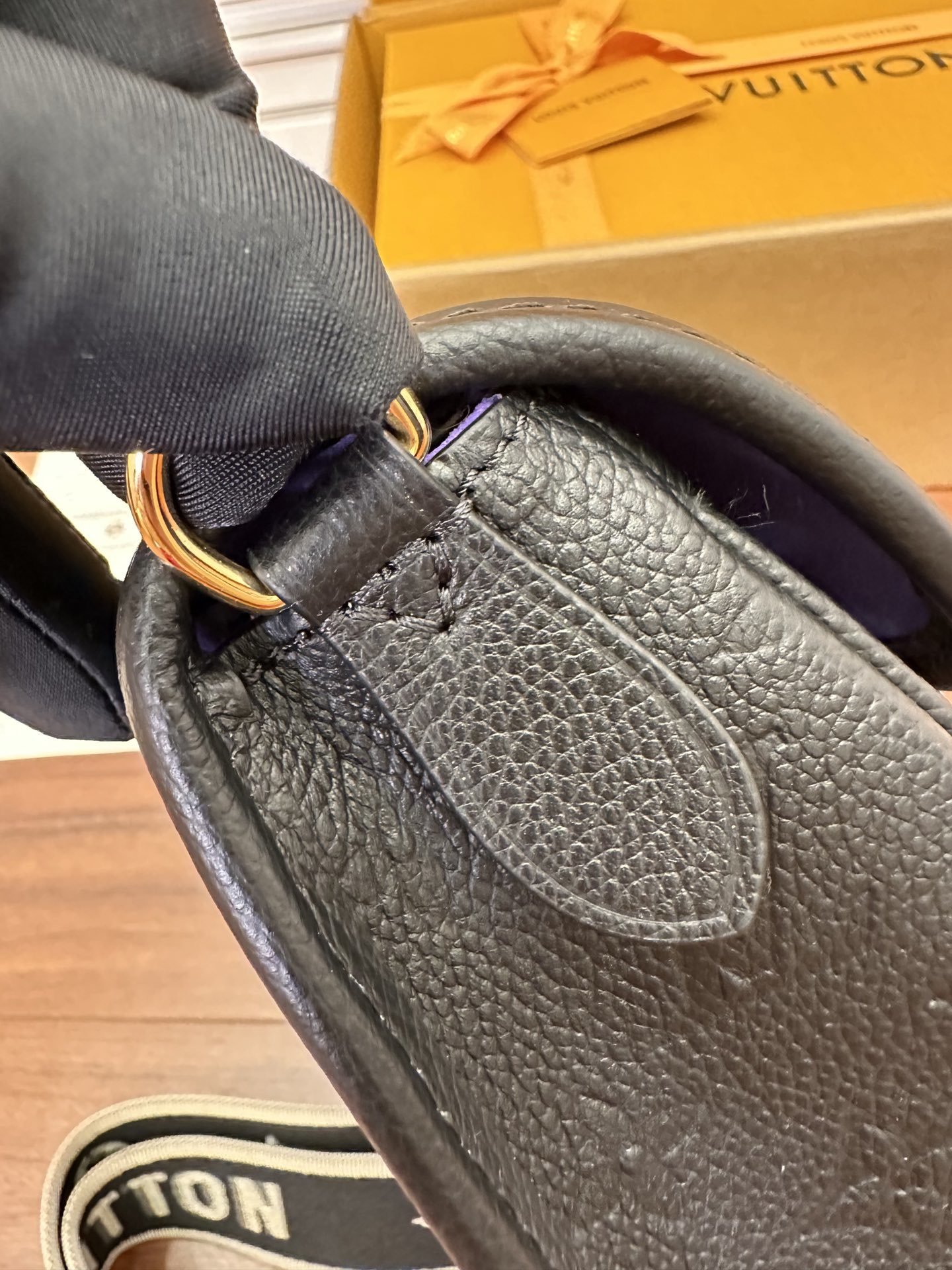 独家首发型号特正版M46386品质全面再次升级专柜同步电子芯片内码新礼盒礼品袋保护纸铜版电子标签合格证皮
